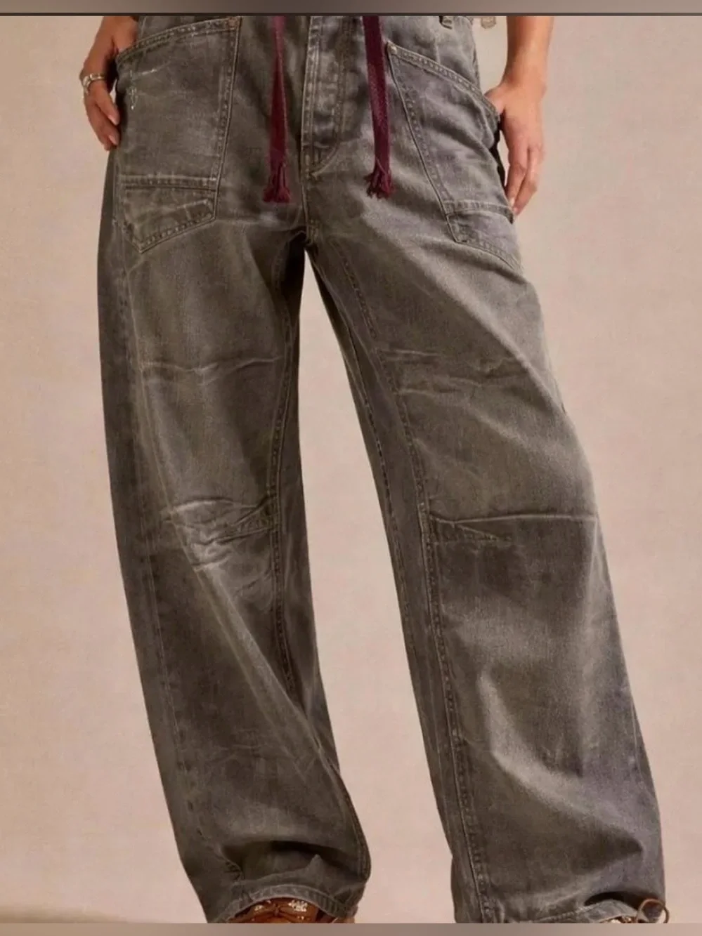Free People We the Free Moxie Pull-On Barrel Jeans in Metallic gray Size 29